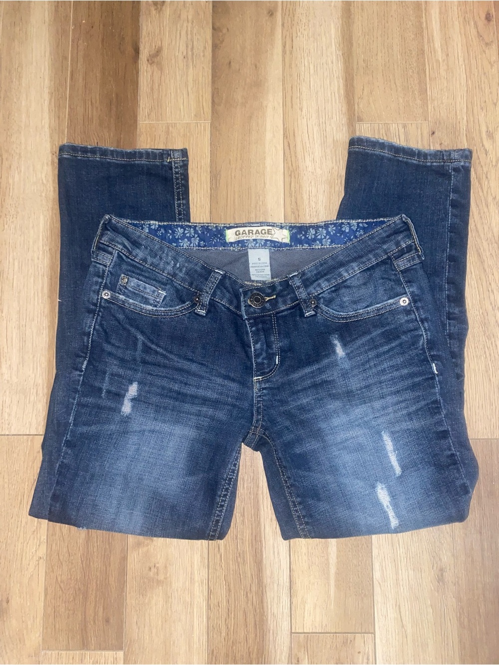 Vintage y2k mcbling super low rise 2000’s garage capris